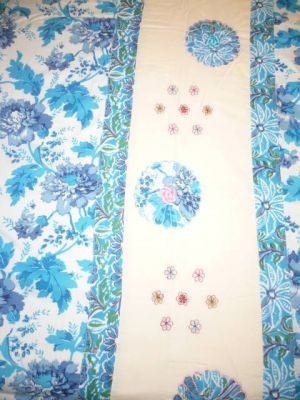 Tagesdecke Baumwolle weiß-blau mit Applikationen – L