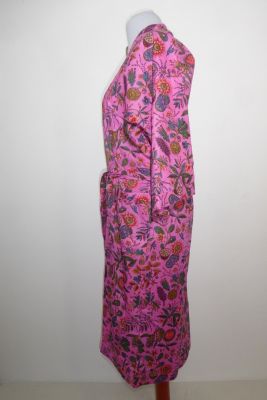 Morgenmantel aus Baumwolle pink