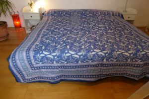 Quilt 'Blockprint' zweiseitig blau-weiß