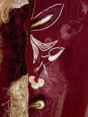 Dupatta Seidenchiffon weinrot mit weißer Stickerei