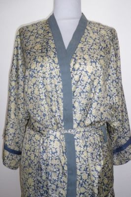 Kimonojacke aus Kunstseide graublau