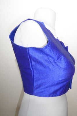 Saribluse 'Choli' blau mit gezacktem Ausschnitt