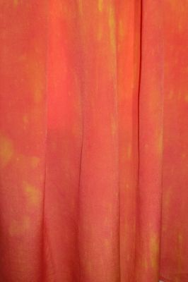 Schal Crepeseide handgebatikt hellorange