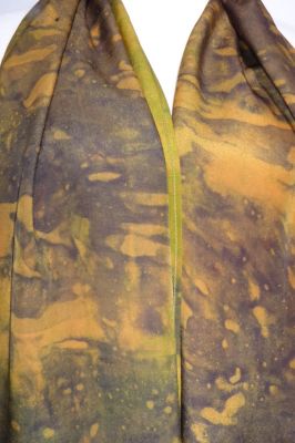 Schal Crepeseide handgefärbt ocker-olivegrün - B-Ware
