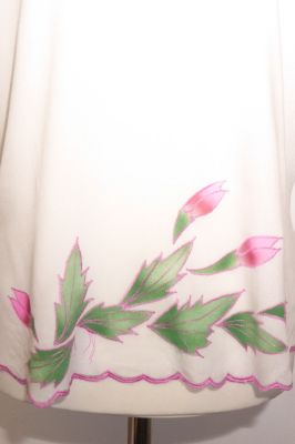 Sommertop mit Blumenstickerei - weiß