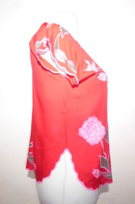 Sommertop mit Blumenstickerei - rot