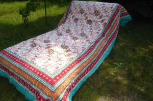 Quilt 'Blockprint' mit zwei Schauseiten - türkisgrün-rot-gelb