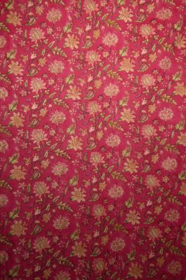 Baumwollstoff 'Jaipur' rubinrot mit floralen Mustern in rosé und hellgrün