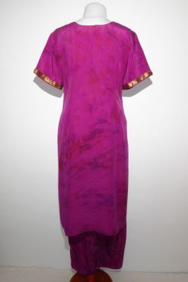 Salwar Kameez 2-teilig Kreppseide magenta mit Goldbrokat, Upcycling Seidenpunjabi magenta mit Goldbrokat