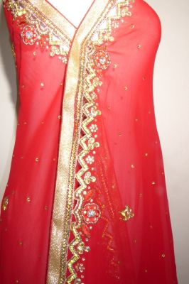 Dupatta Georgette rot mit Perlenstickerei