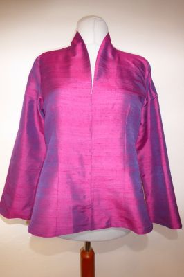 Blusenjacke Antelope aus hochwertiger Dupionseide magenta