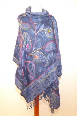 Wollschal boiled wool bestickt dunkelblau