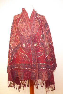 Wollschal boiled wool bestickt weinrot II