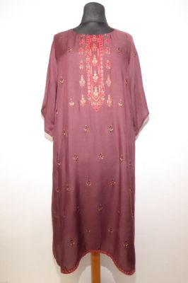 Kaftan Chandrika aus reiner Viskose mit Stickerei