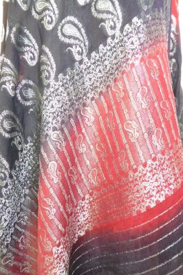Dupatta Georgette schwarz-rot mit Silberbrokat