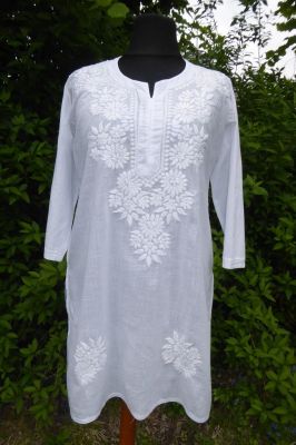 NEU Baumwoll-Tunika Mandira handbestickt weiß, indische Tunika mit Chikanstickerei weiß
