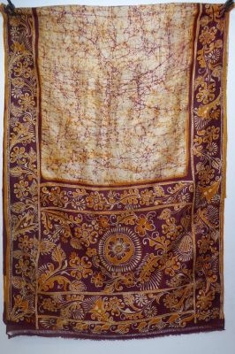 Seidensari Batik gelborange, braun, creme