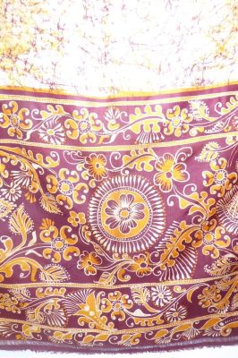 Seidensari Batik gelborange, braun, creme
