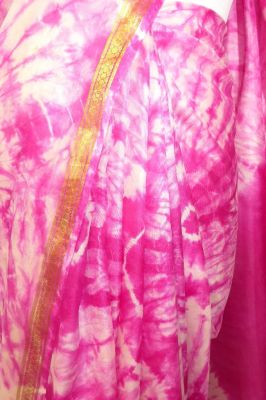 Seidensari Batik pink-weiß