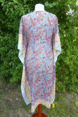 Kaftan 'Turiya' blau-rot mit Paisleys