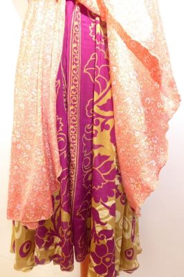 Kleid 'Tilasmi' apricot-dunkelgold
