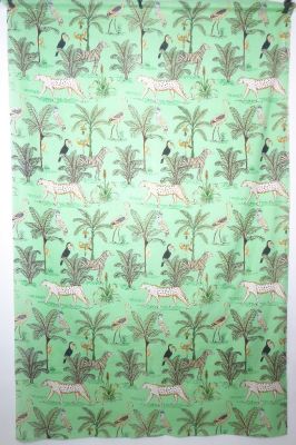 Sarong 'Dschungel' grün mit wilden Tieren, Lungi, Stola, Dupatta aus Indien