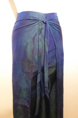 Wickelhose aus reiner Seide - dunkelblau-violett - Größe L