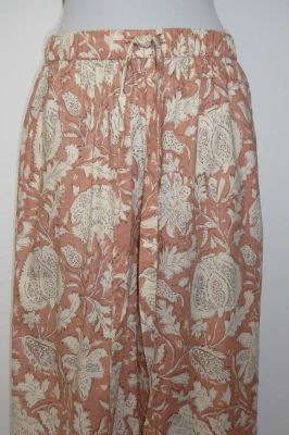 Hose aus reiner Baumwolle zimt-cremefarben, Sommerhose aus Baumwolle, Freizeithose gemustert
