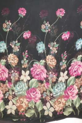 Georgette-Sari Viskose schwarz mit Blumenprint