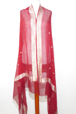 Dupatta aus rubinrotem Seidenbrokat