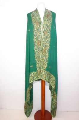 Aufwändig bestickte Dupatta aus grünem Seidenchiffon