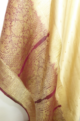 Dupatta creme-braun mit Goldbrokat