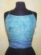 Seidenstringtop türkis-blau mit zartem Blumenprint