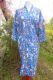 Morgenmantel aus Baumwolle blau mit Blumenprint