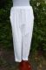 Sommerhose aus weißer Baumwolle