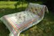 Quilt 'Blockprint' mit zwei Schauseiten - hellgrün-weiß