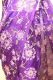 Seidensari violett mit Blumenmuster