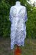 Kaftan 'Turiya' weiß-blau-rosa mit Blüten-Design