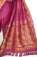 Seidensari magenta mit Borten in beige-braun