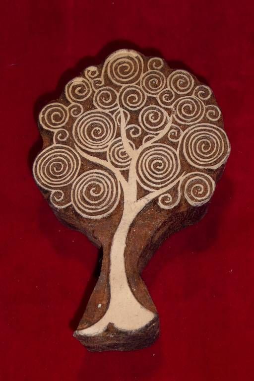 indischer Holzstempel Baum mit stilisierter Baumkrone