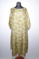 Kaftan Chandrika aus reiner Seide, Seidenkaftan hellgrün-beige