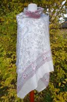 Handgewebter Wollschal mit filigranen Mustern - weißgrau