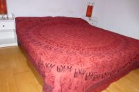 Tagesdecke Leela weinrot II