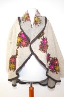 Weite Jacke aus terra-orangefarbenem Wollfilz