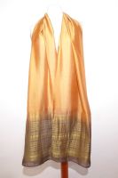 Schal messing-goldbraun aus weich fließender Viskose