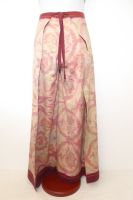 Wickelhose aus reiner Seide creme mit weinrot