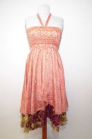 Kleid Tilasmi apricot-dunkelgold