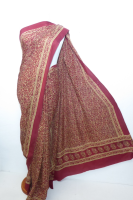 Georgetteseidensari 'Vintage' weinrot mit Blumenprint