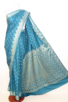 Seidensari enzianblau mit silber